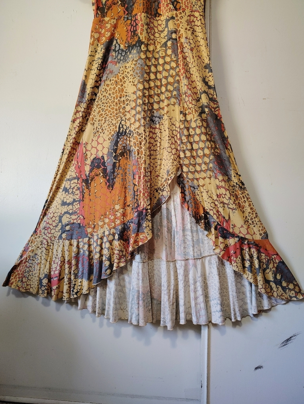 Lascana Maxi Dress — Multi-printed orange asymmetrical Ruffles side slit sz M. - Picture 7 of 16
